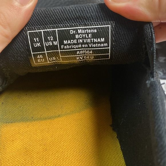 Dr Martens Airwair black shoes - Picture 7 of 7